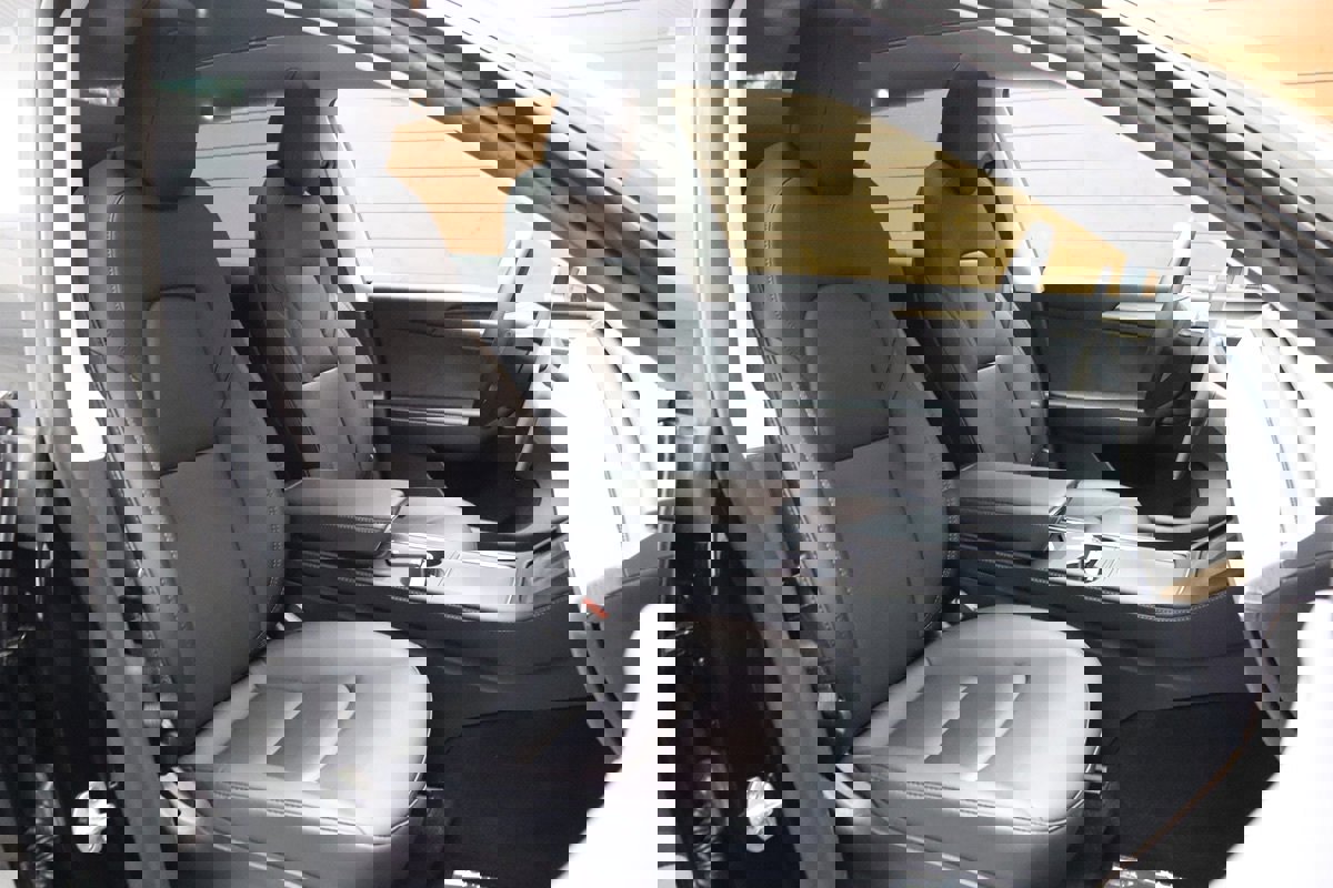 Used 2022 Tesla Model Y Performance image 45