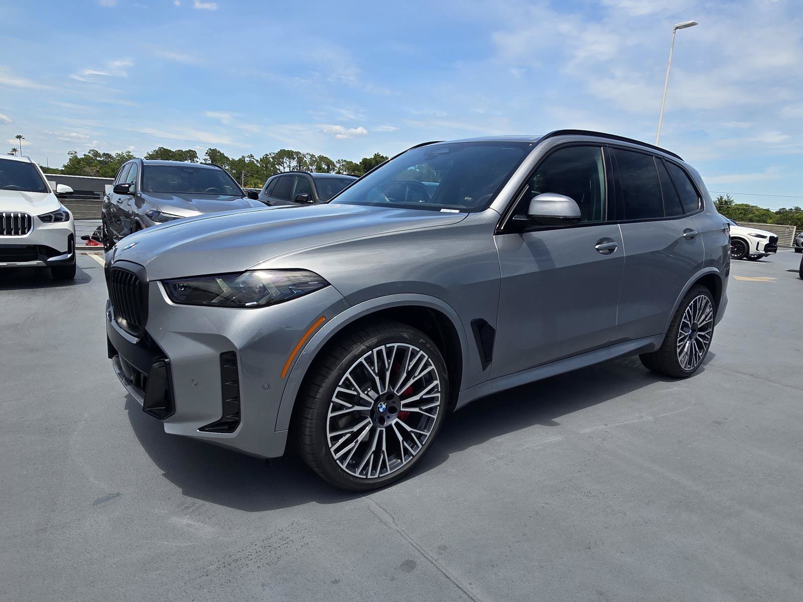 New 2026 BMW X5 xDrive40i w/ Executive Package AWD/4WD image 7