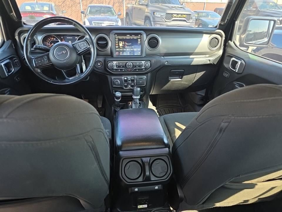 Used 2022 Jeep Gladiator Willys image 12
