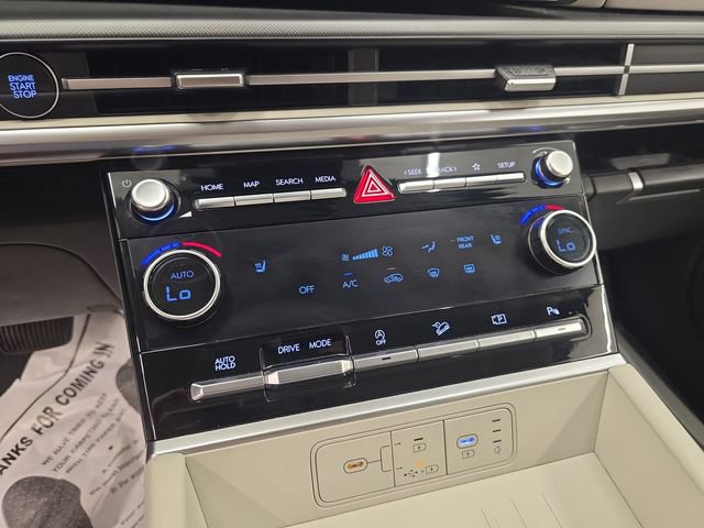 Used 2025 Hyundai Santa Fe SEL FWD image 26