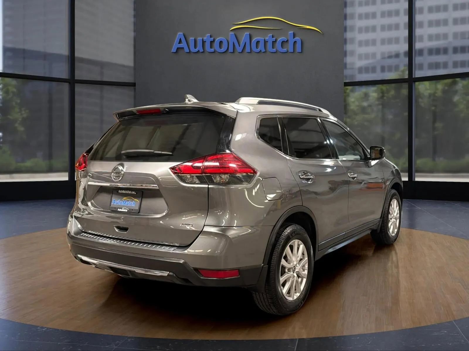 Used 2020 Nissan Rogue S w/ Special Edition Package image 11