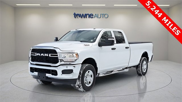 Used 2024 RAM 2500 Tradesman w/ Chrome Appearance Group