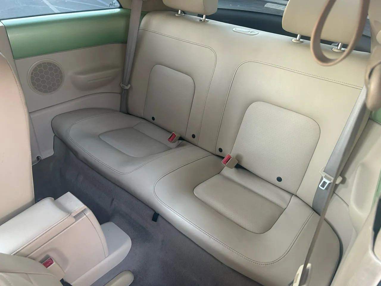 Used 2004 Volkswagen Beetle GLS image 10