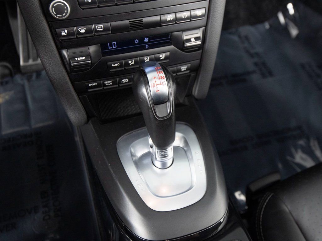 Used 2011 Porsche Boxster Spyder image 28