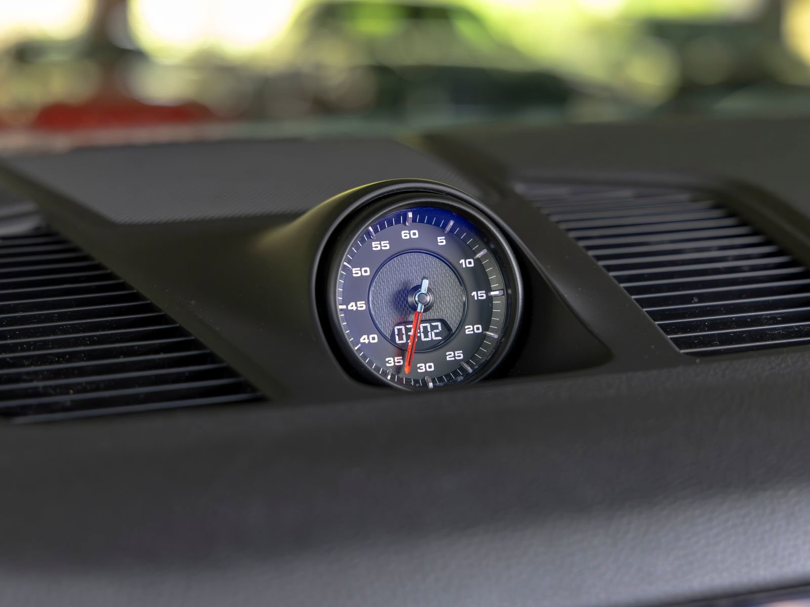 Certified 2021 Porsche Cayenne Coupe image 34