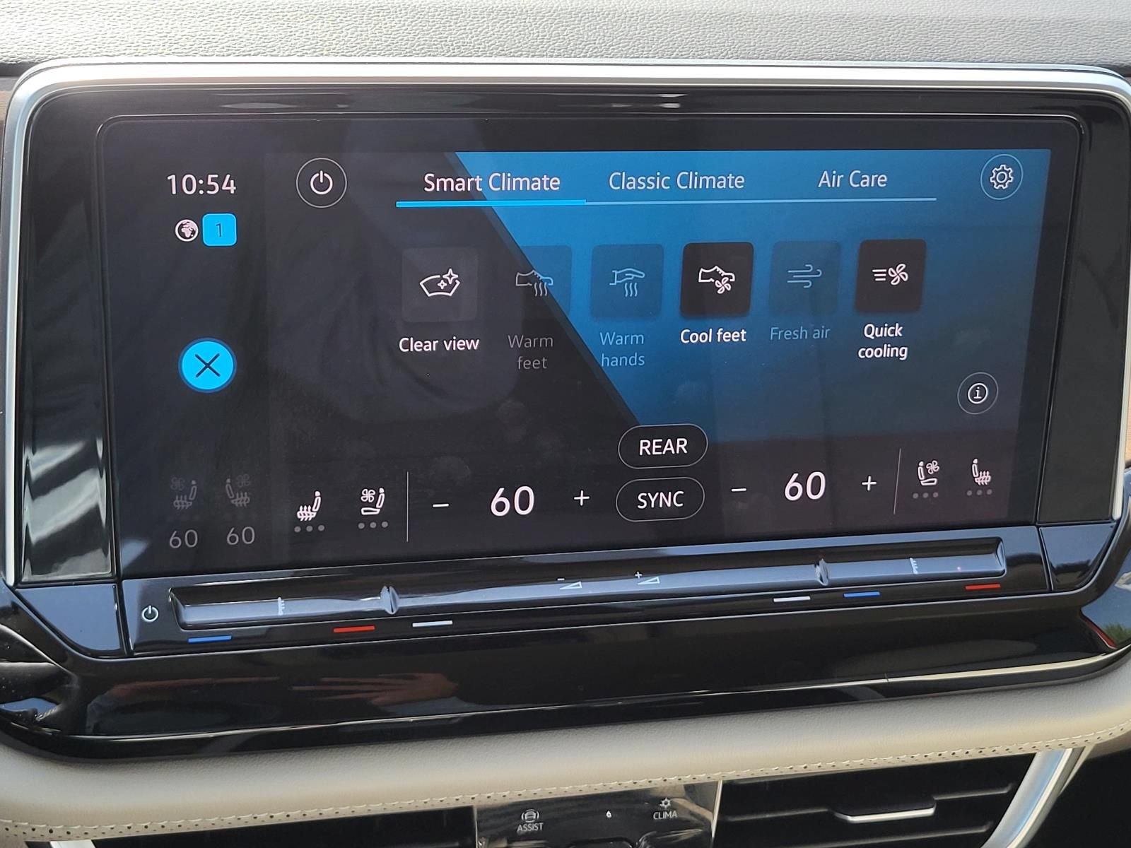 Used 2024 Volkswagen Atlas SE FWD image 26