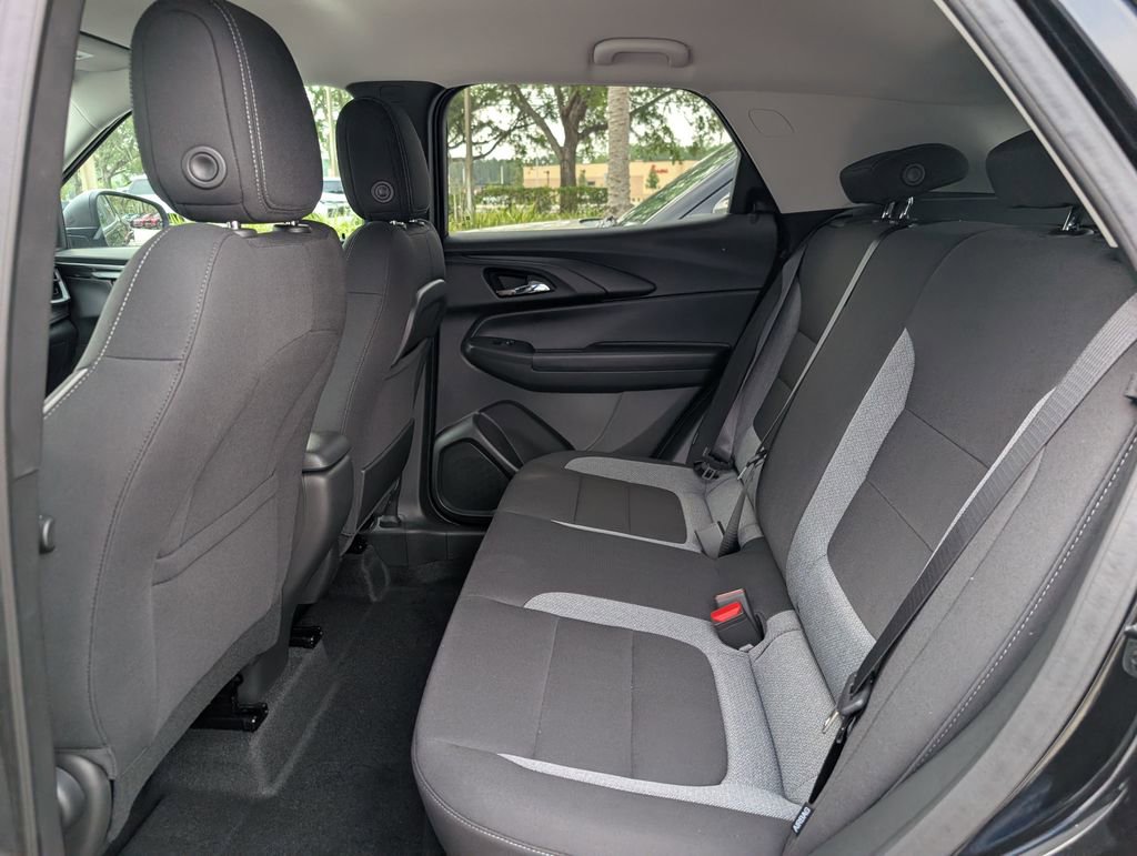 New 2026 Chevrolet TrailBlazer LS w/ LS Convenience Package FWD image 11