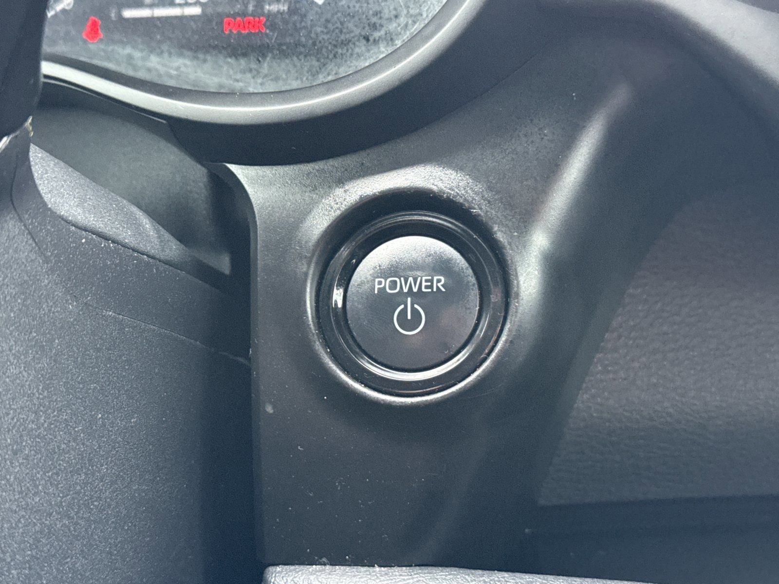 Used 2025 Toyota Sienna XSE w/ XSE Premium Package image 25