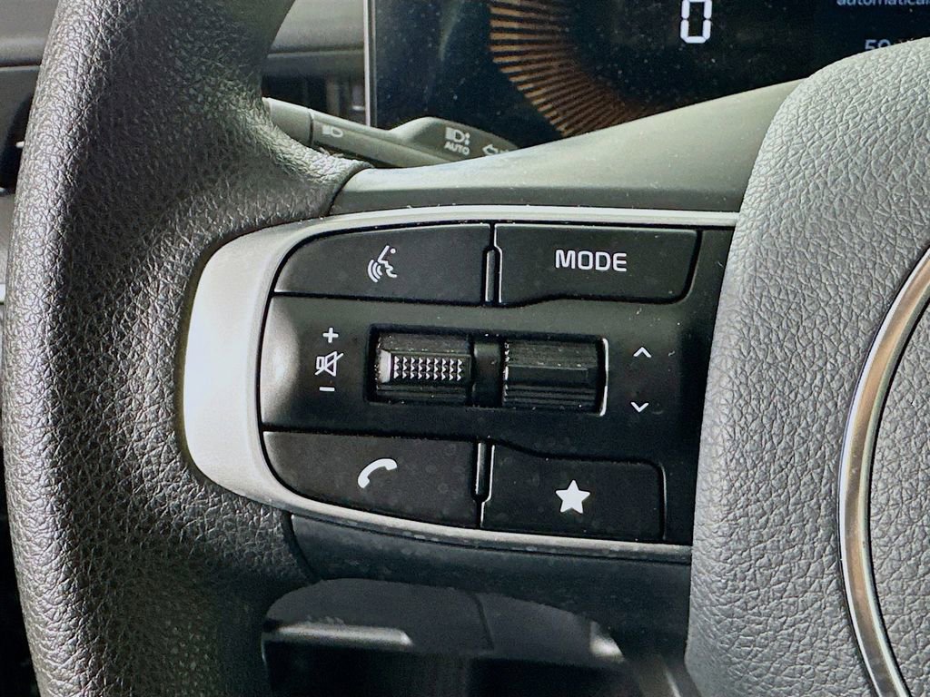 Certified 2025 Kia K5 LXS FWD image 8