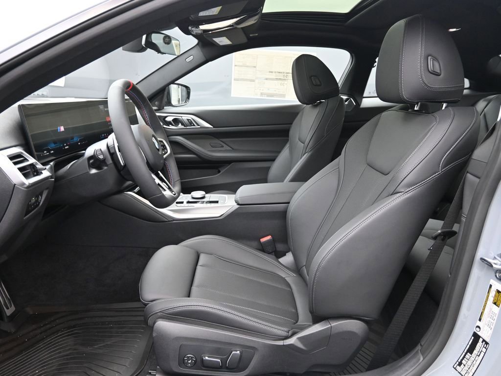 New 2026 BMW M440i Coupe w/ Premium Package RWD image 12