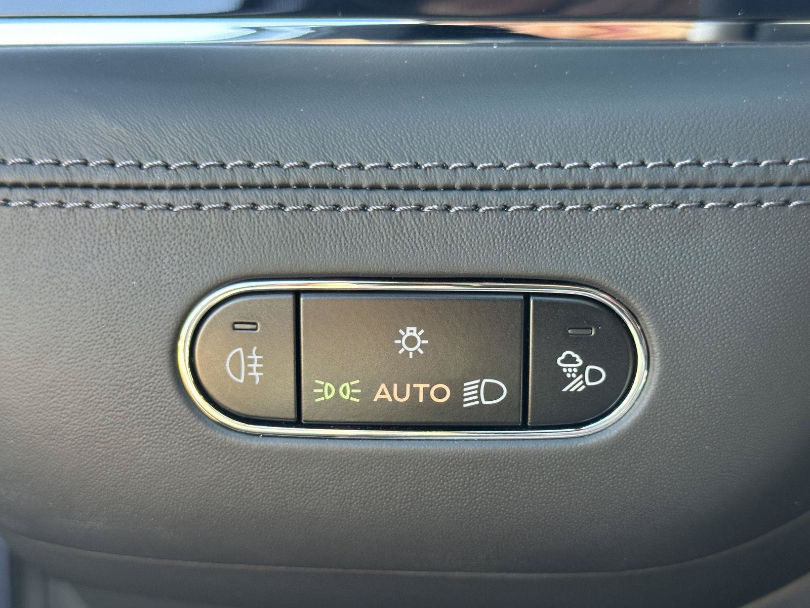 New 2027 Bentley Bentayga AWD/4WD image 49