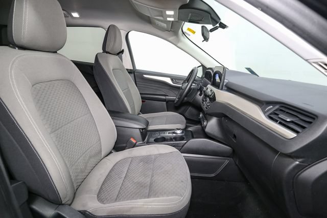Used 2022 Ford Escape SE w/ Cold Weather Package AWD/4WD image 16