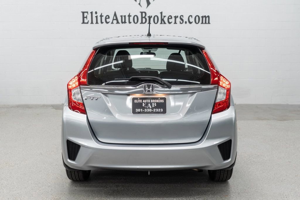 Used 2017 Honda Fit EX image 4