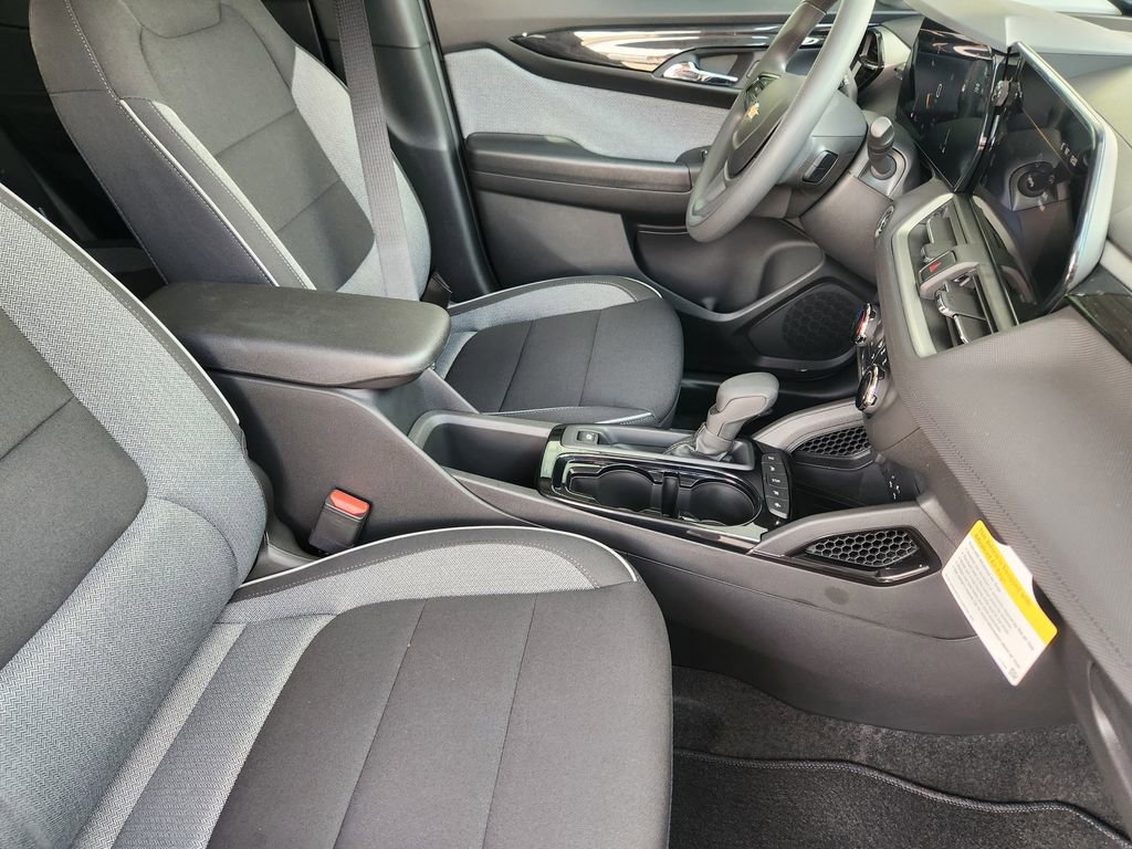 New 2026 Chevrolet TrailBlazer LS FWD image 10