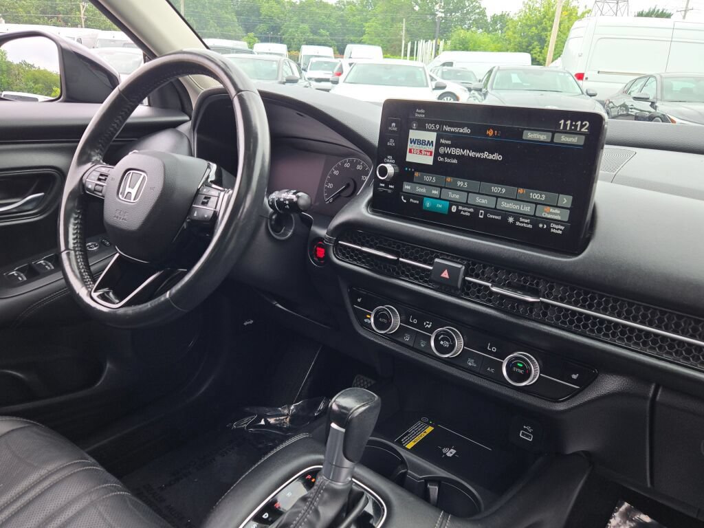 Used 2023 Honda HR-V EX-L image 5