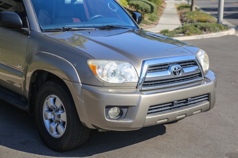 Used 2006 Toyota 4Runner SR5 RWD image 8