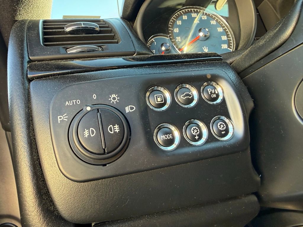 Used 2010 Maserati GranTurismo S RWD image 31