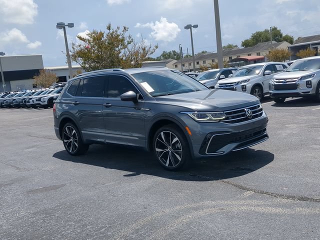 Used 2023 Volkswagen Tiguan SEL R-Line AWD/4WD image 4