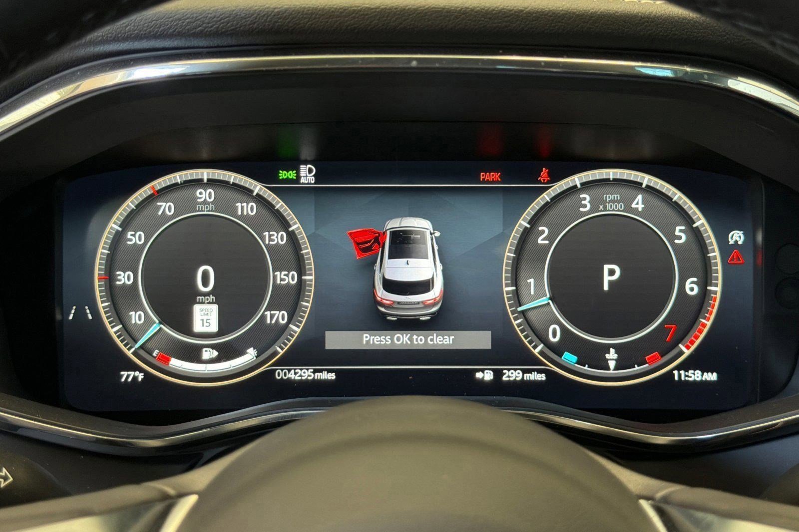 Used 2026 Jaguar F-PACE R-Dynamic S AWD/4WD image 21