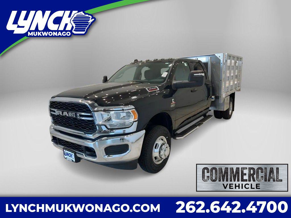 New 2024 RAM 3500 Tradesman w/ Chrome Appearance Group