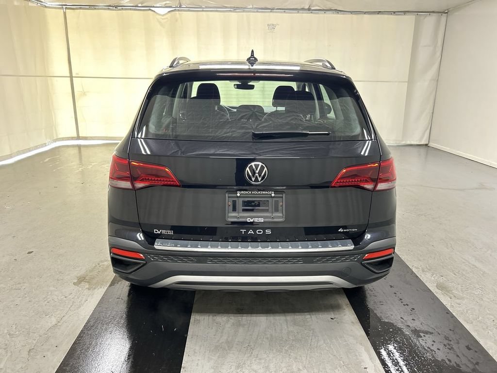 Used 2023 Volkswagen Taos S w/ Driver Assistance Package AWD/4WD image 20