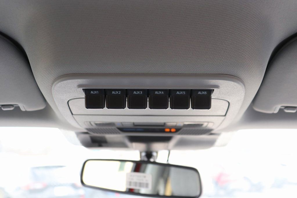 New 2026 Ford F350 XLT w/ XLT Premium Package image 25