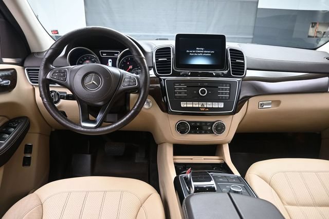 Used 2018 Mercedes-Benz GLS 450 4MATIC w/ Premium Package image 9