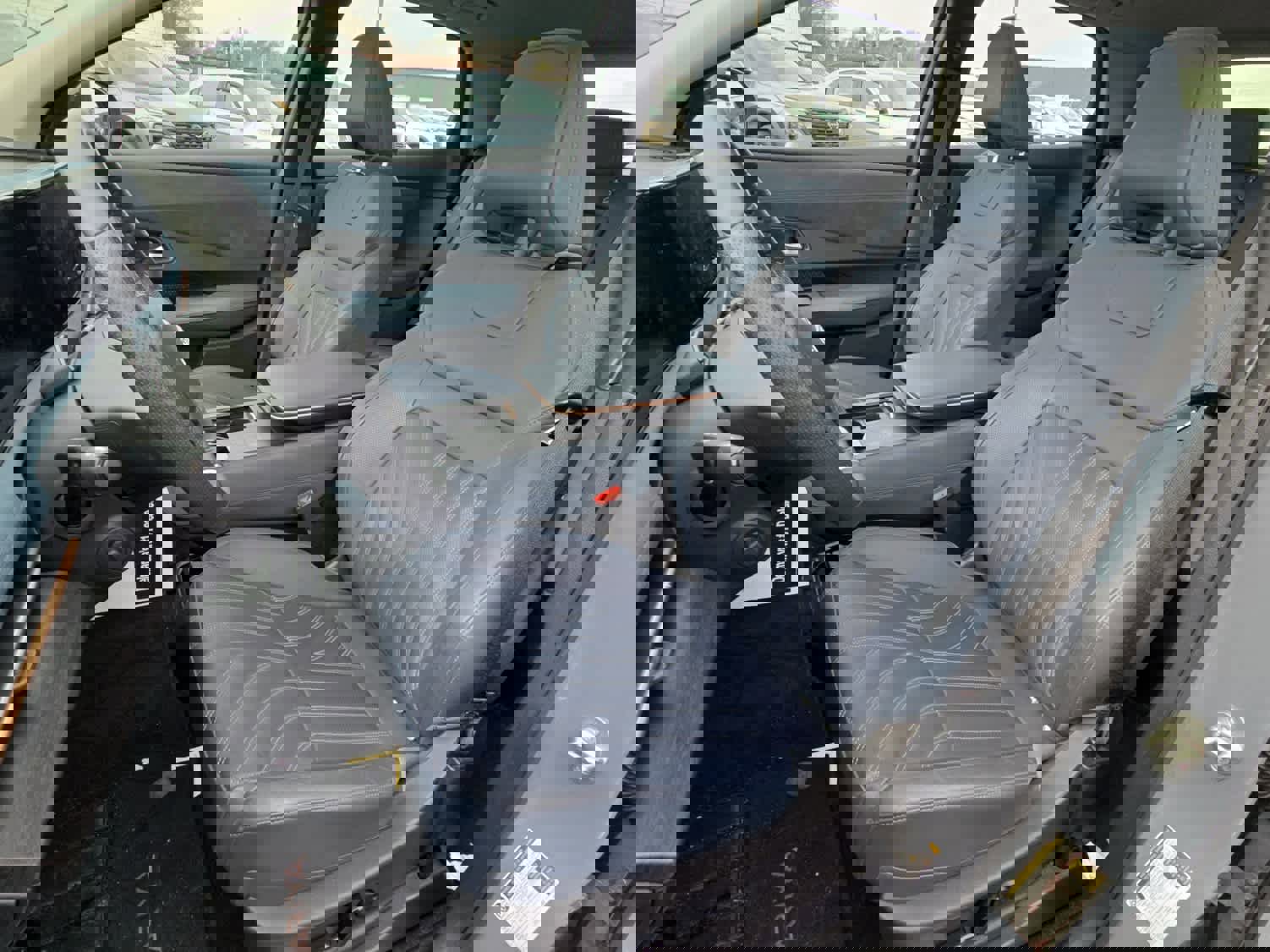 Used 2024 Nissan Ariya PLATINUM+ image 11