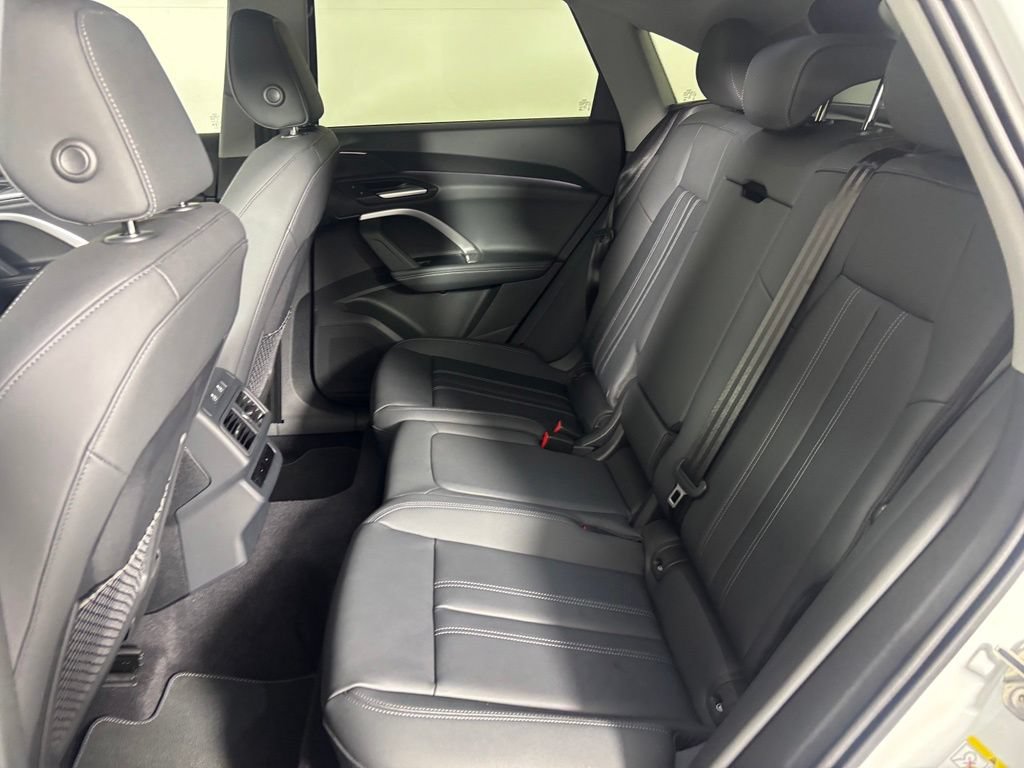 New 2026 Audi Q5 Premium AWD/4WD image 10