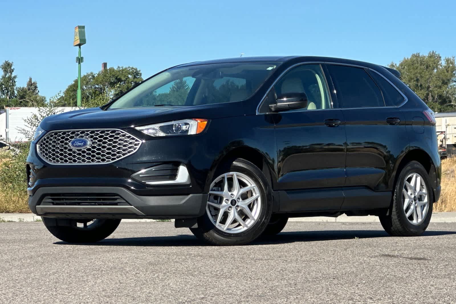 Certified 2024 Ford Edge SEL