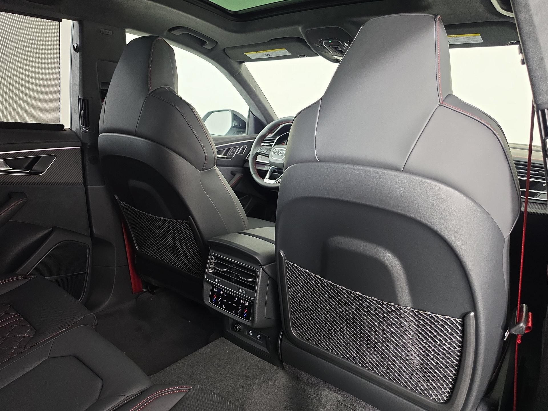 New 2026 Audi SQ8 Prestige AWD/4WD image 40