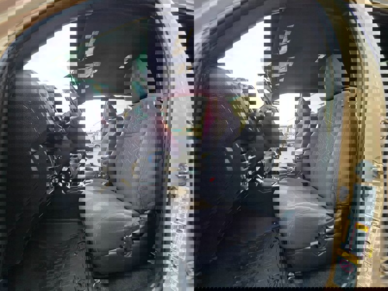 Used 2017 Toyota Tacoma TRD Off-Road image 13