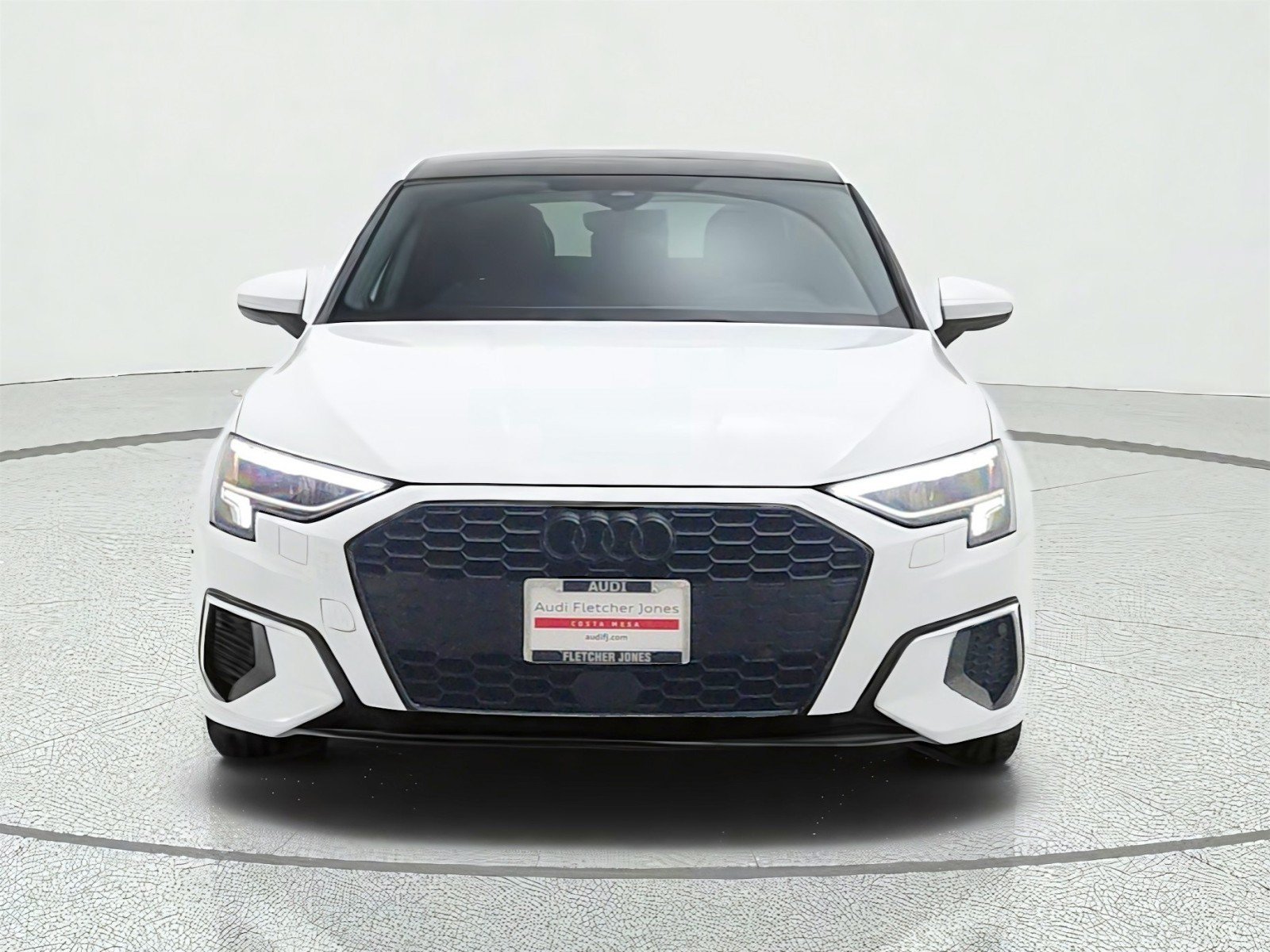 Used 2023 Audi A3 2.0T Premium Plus w/ Premium Plus Package FWD image 2
