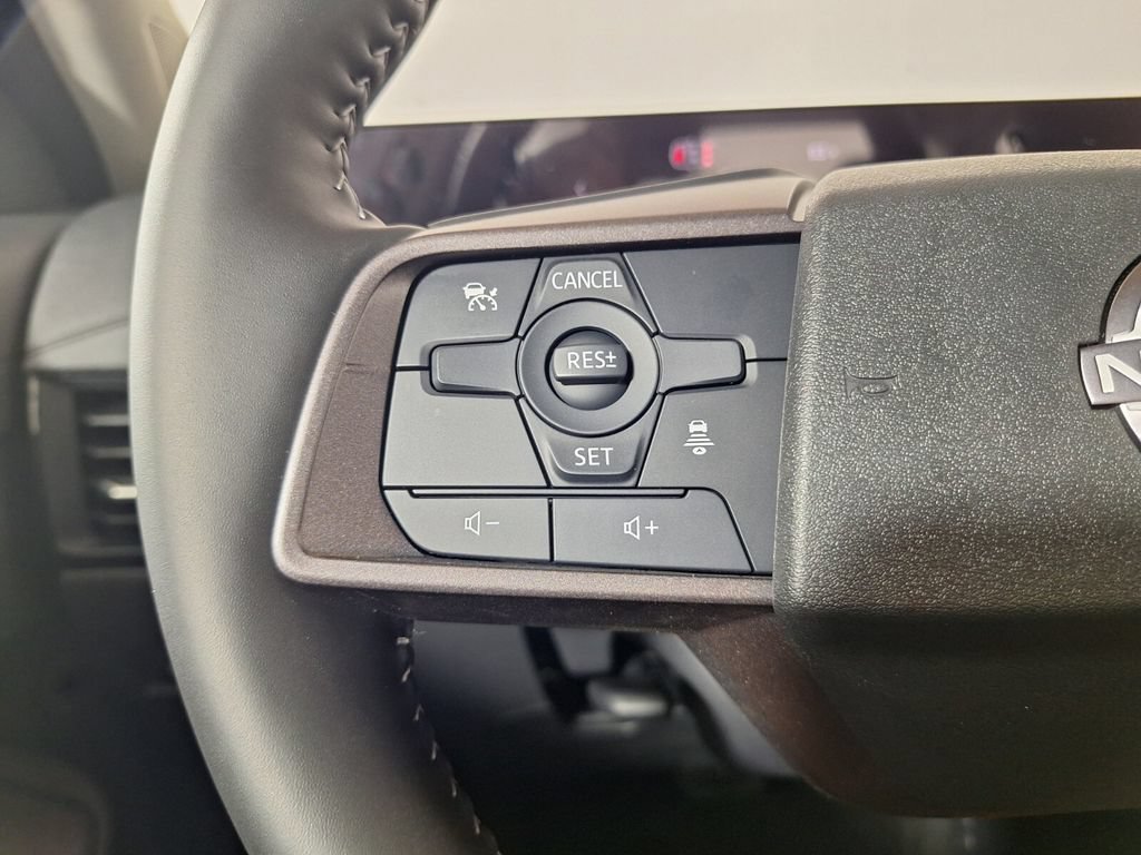 Used 2026 Nissan Sentra SV w/ SV Convenience Package FWD image 19