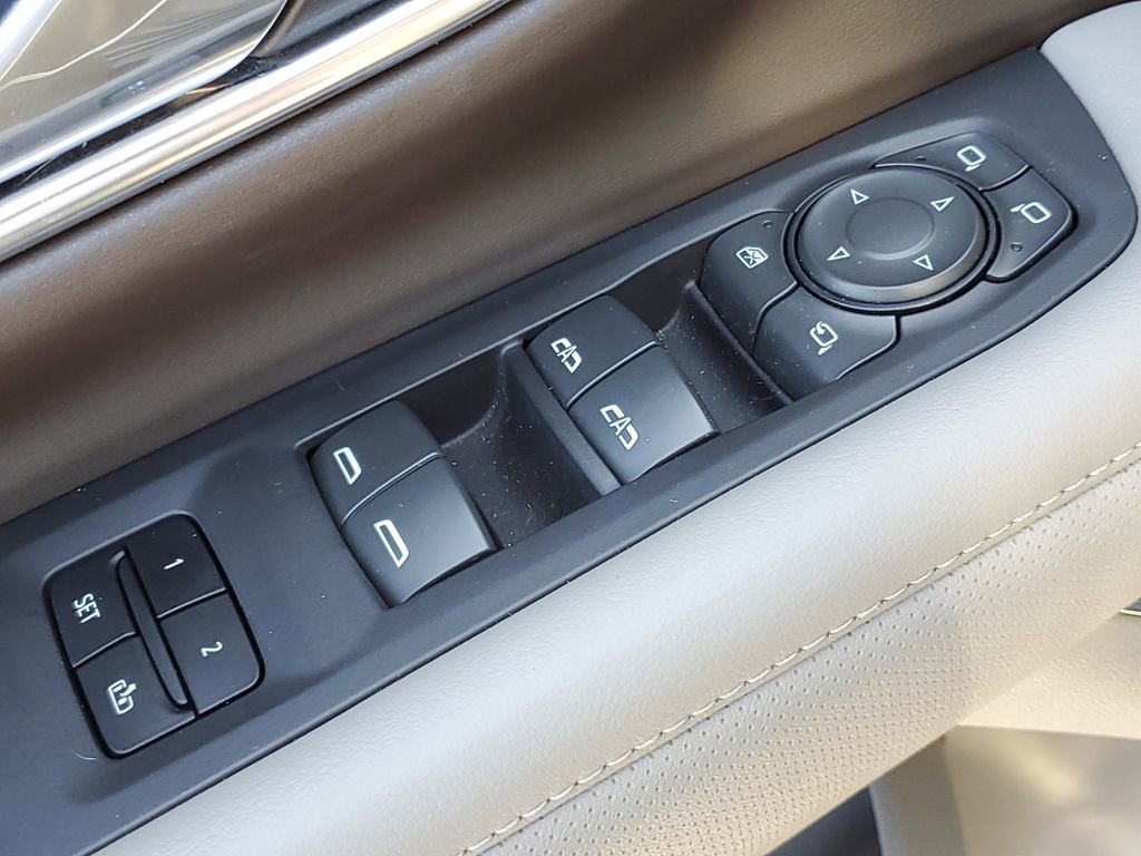 Certified 2024 GMC Yukon SLT w/ SLT Luxury Package image 25