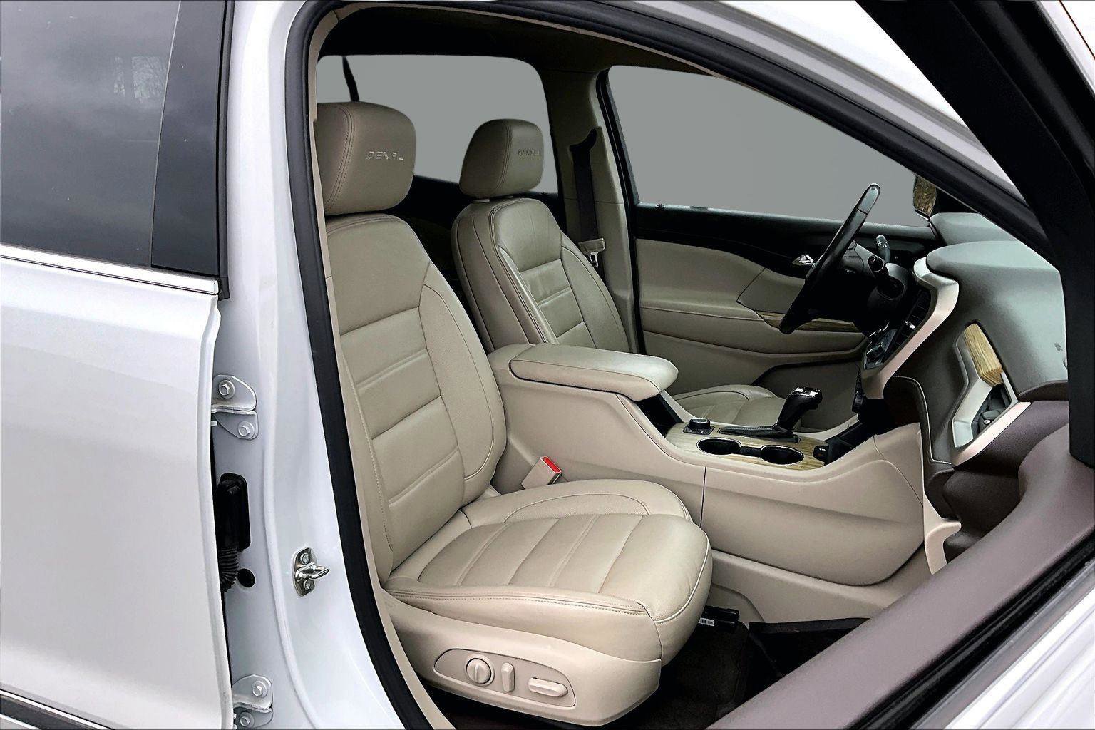 Used 2019 GMC Acadia Denali w/ Technology Package image 7