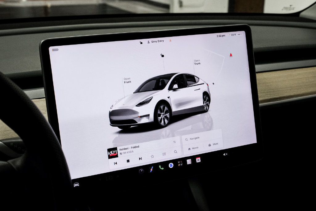 Used 2022 Tesla Model Y Long Range AWD/4WD image 20