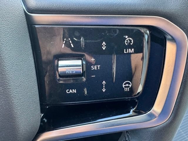 Used 2023 Land Rover Range Rover Evoque S AWD/4WD image 25
