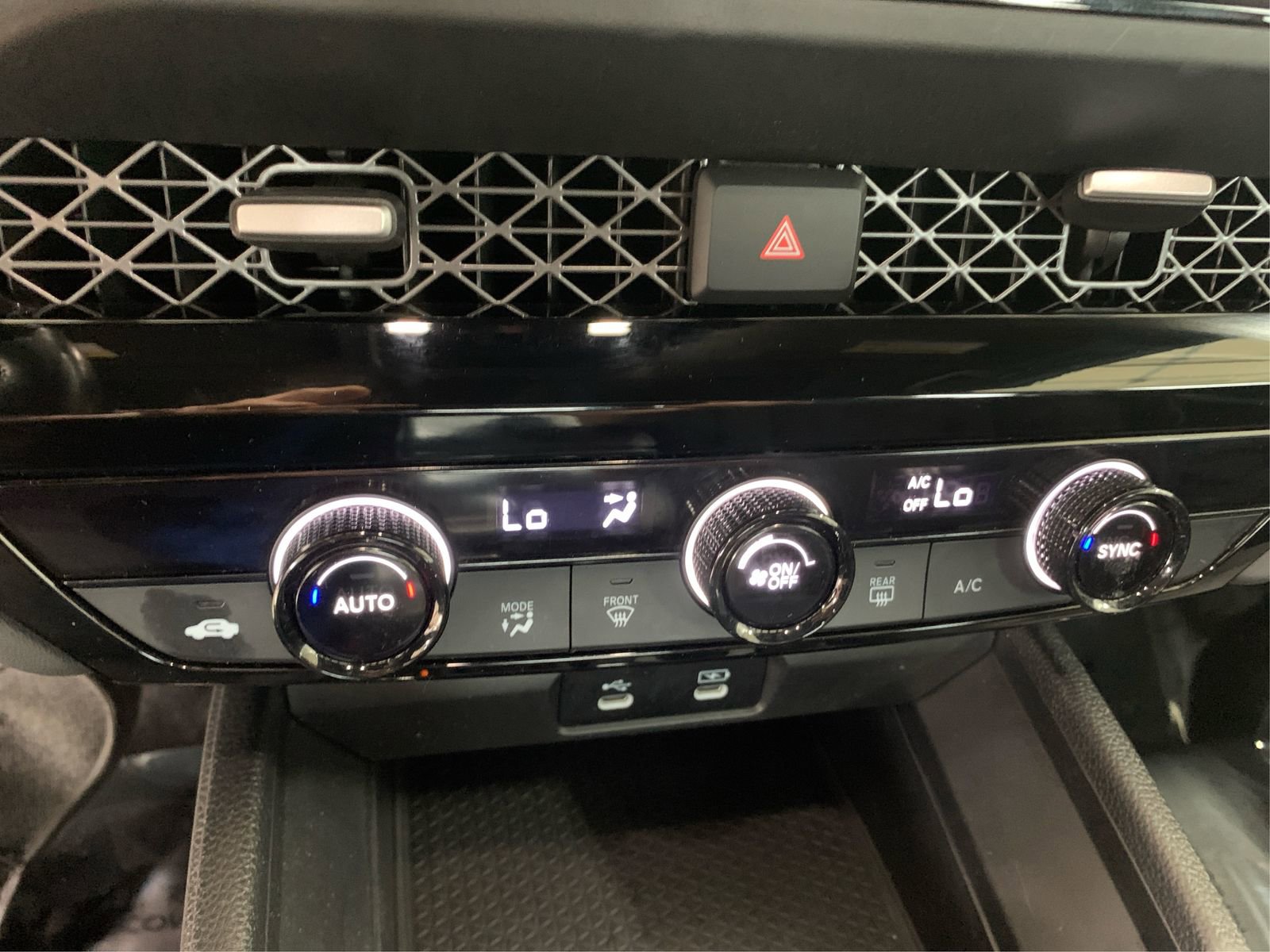 Used 2024 Honda Accord Sport image 27