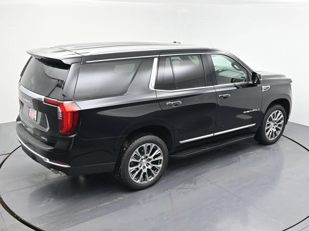 Used 2025 GMC Yukon Denali AWD/4WD image 7