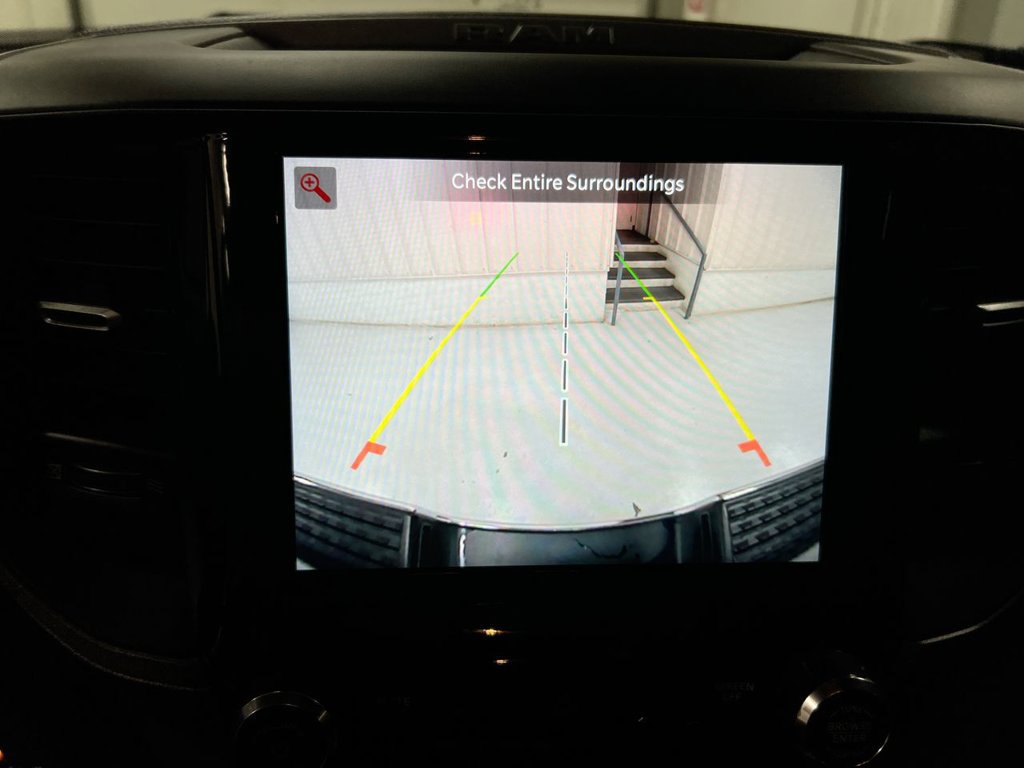 Used 2024 RAM 2500 Tradesman w/ Chrome Appearance Group AWD/4WD image 16