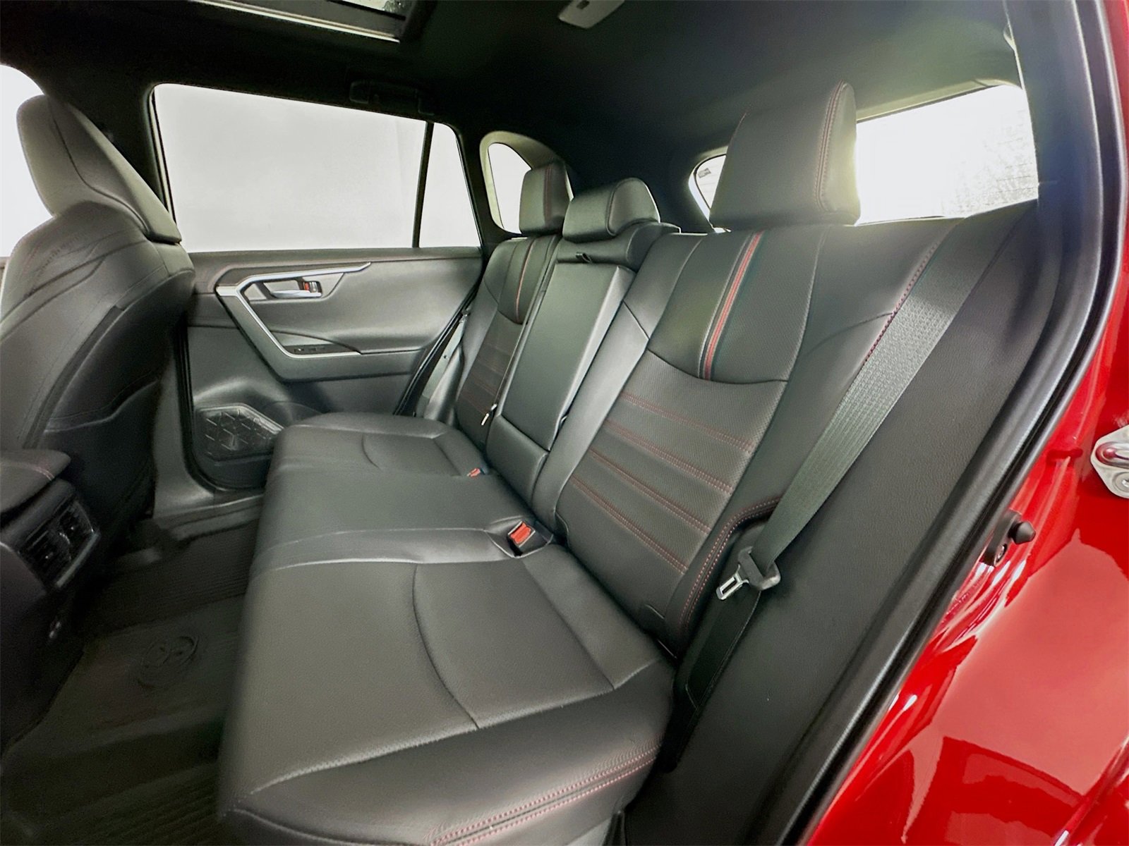 Certified 2025 Toyota RAV4 XSE image 26