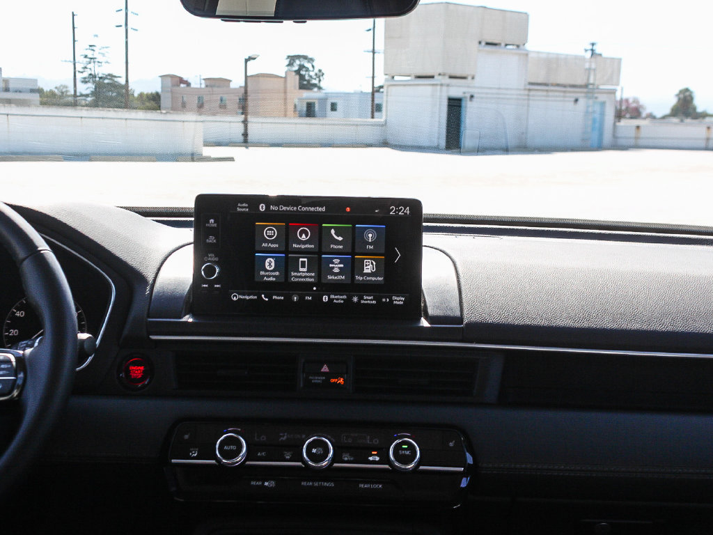 Certified 2025 Honda Pilot Touring image 14