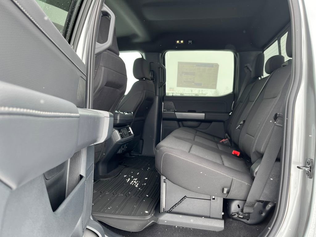 New 2026 Ford F150 XLT w/ Equipment Group 302A MID AWD/4WD image 25