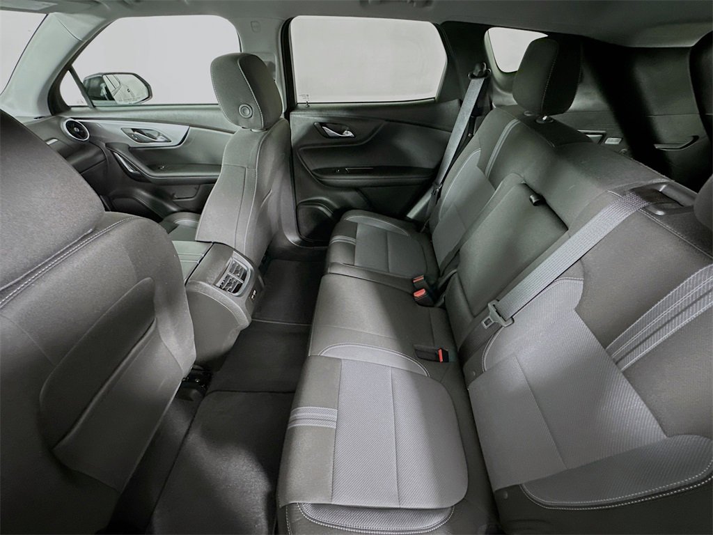 Used 2025 Chevrolet Blazer LT image 21