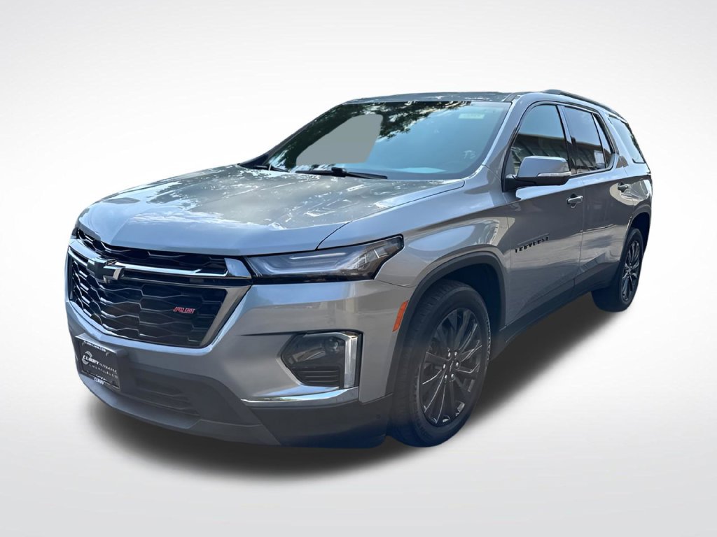 Used 2023 Chevrolet Traverse RS w/ LPO, Floor Liner Package AWD/4WD image 3