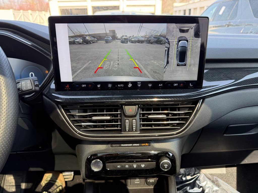 Certified 2023 Ford Escape ST-Line Select w/ Tech Pack #2 AWD/4WD image 13