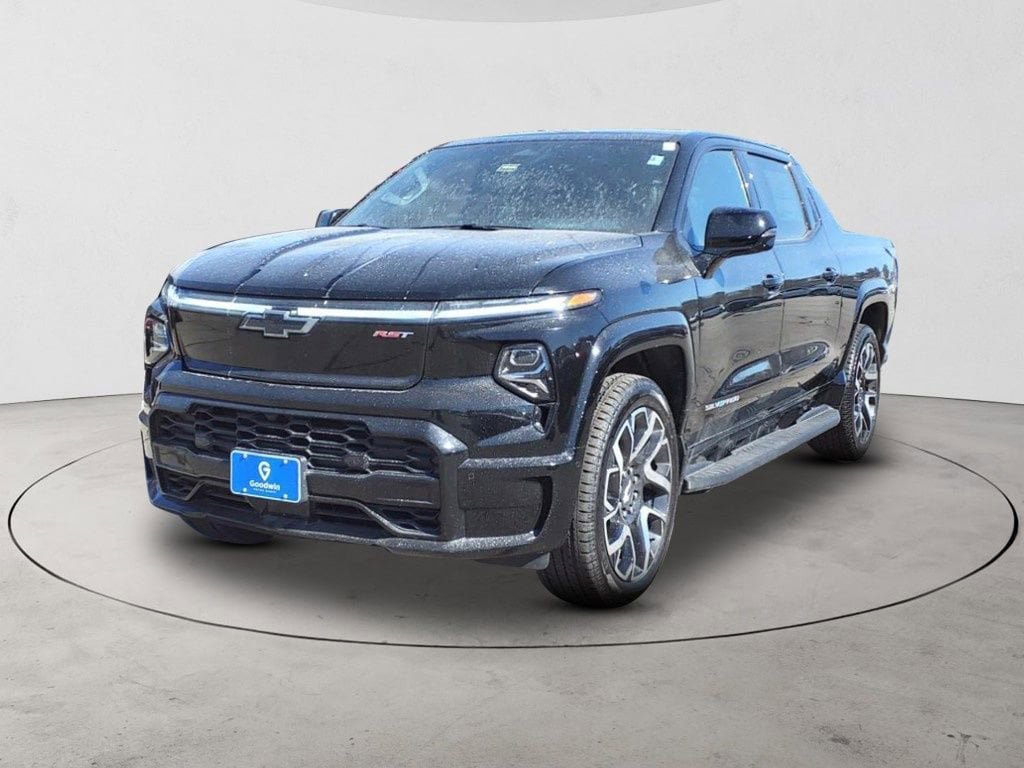 New 2025 Chevrolet Silverado EV RST