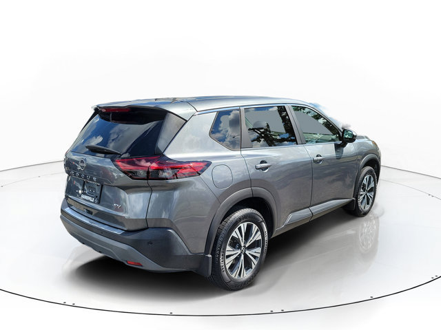 Used 2023 Nissan Rogue SV FWD image 2