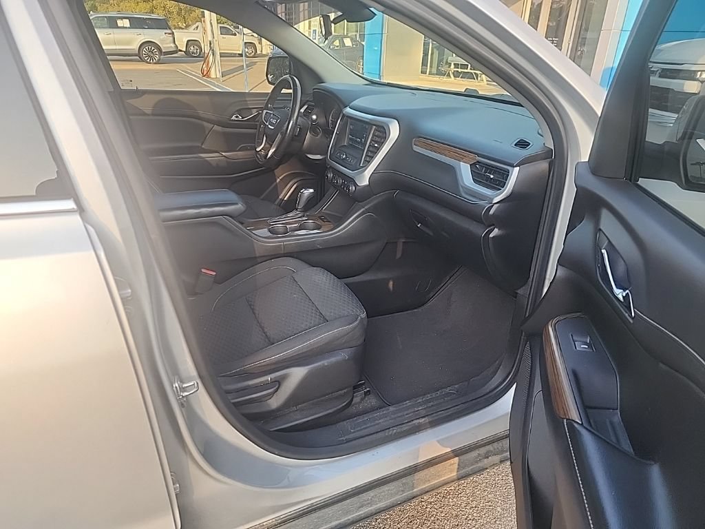 Used 2019 GMC Acadia SLE FWD image 12